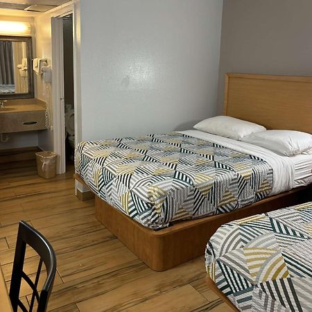 Motel 6 Riviera Beach Fl Bagian luar foto