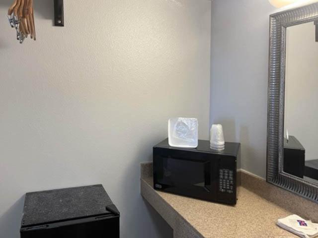 Motel 6 Riviera Beach Fl Bagian luar foto