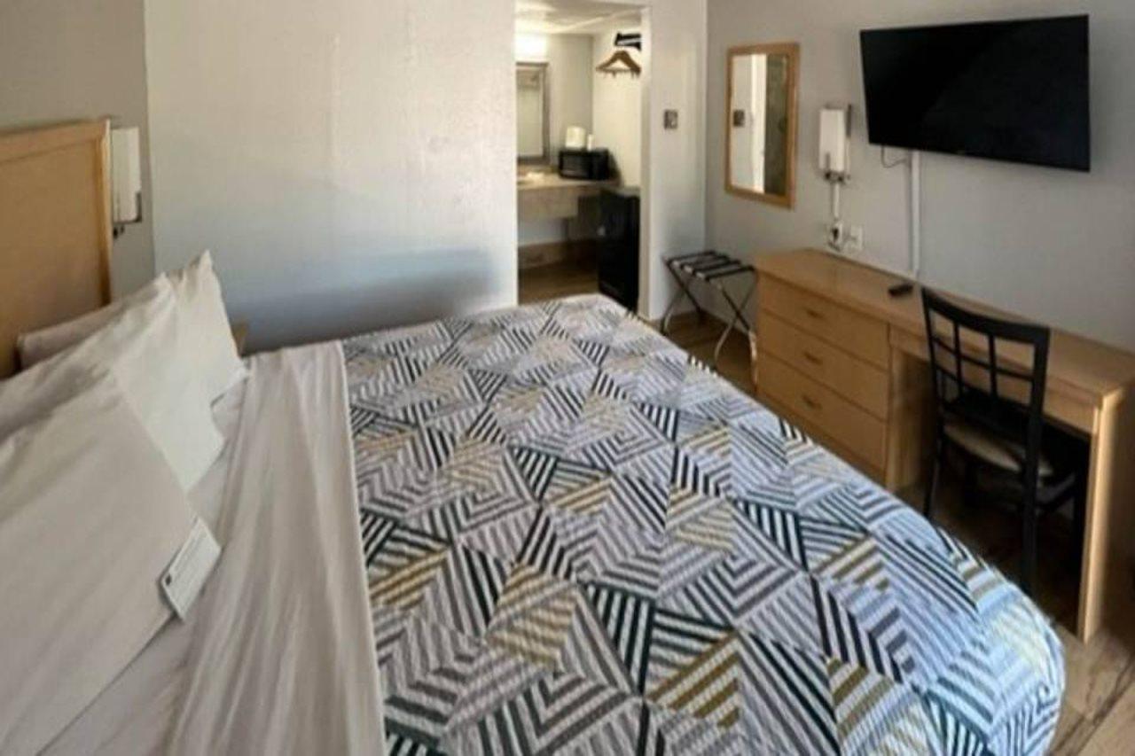 Motel 6 Riviera Beach Fl Bagian luar foto